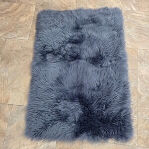 Nicole Miller New York Faux Sheepskin Rug Grey Home Decor Accent‎ Rug